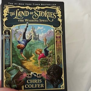 The Land of Stories the Wishing Spell by Chris Colfer